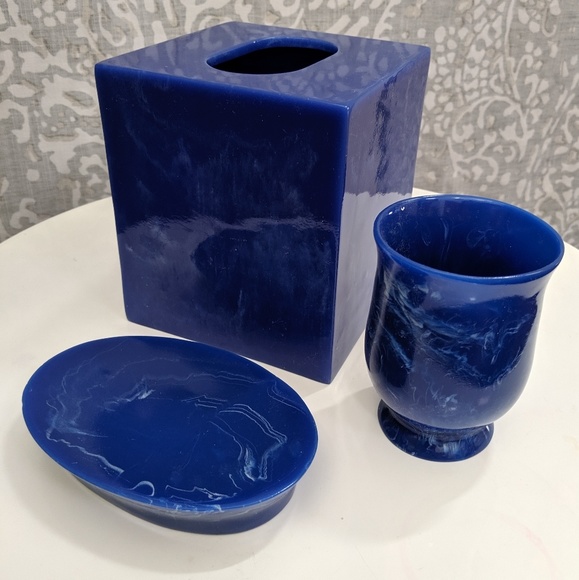 Cobalt Blue Bathroom Accessories Everything Bathroom
